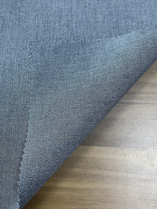 JEANS COMME TISSÉ AH-45277/0014X20 54%C+40%R+6%SP Utiliser un adoucissant pour garder le denim doux