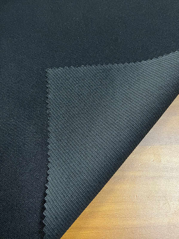 DOUBLE KNITS AH-21886 49%T+34%C+17%R Doux, hygroscopique et respirant avec une excellente élasticité, extensibilité et productivité DOUBLE KNITS AH-21886 49%T+34%C+17%R Doux, hygroscopique et respirant avec une excellente élasticité, extensibilité et productivité