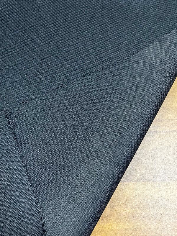 LAINE COMME TISSÉE AH-41604 70%P+25%V+5%WA la texture des vêtements en pure laine